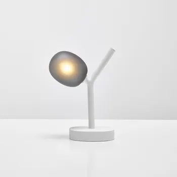 Lampička Brokis PC01233 Ivy table battery, stolní lampička z foukaného skla s baterií, šedé kouřové sklo/bílá, 1x1,2W LED G4, výška 28,3cm