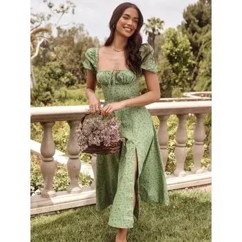 Dámské šaty Dámské romantické letní šaty se čtvercovým výstřihem a nabíranými rukávy Barva: zelené se zelenými květy, Velikost: L