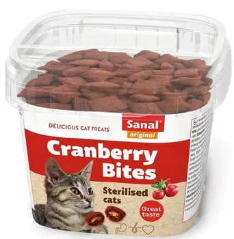 Pamlsek pro kočku Sanal Cat Snack kuře a brusinkami 75 g