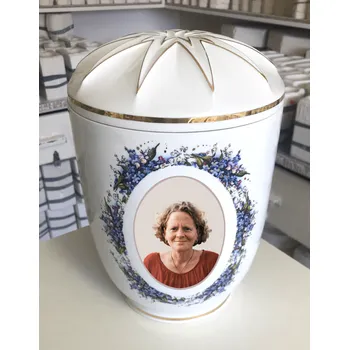 Smuteční dekorace Pohřební urna Diamant | fotografie | květinový ovál