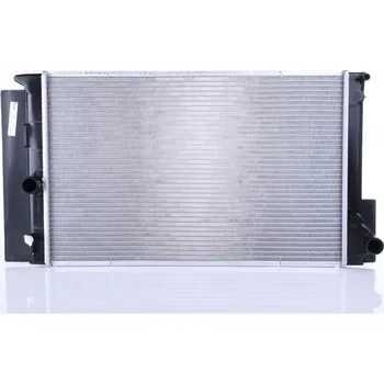 Motor automobilu Chladič, chlazení motoru NISSENS 64692