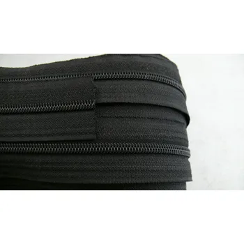 Zip Zip metrážový 3 mm Barva: 999 - černá