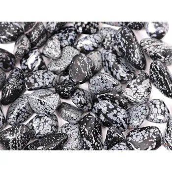 Přírodní kámen Magieprirody.cz Tromlovaný kámen Obsidián vločkový L velikost 25 - 40 mm - USA #370 Množství: 500g