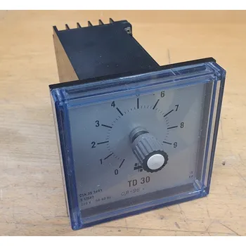 Relé Časové relé TD30 KP 220V 50Hz