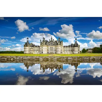 Fototapeta DIMEX | Vliesová fototapeta Zámek Chambord III. MS-5-1083 | 375 x 250 cm| zelená, modrá, béžová, šedá + Vliesová fototapeta na stěnu DIMEX Zámek Chambord III. MS51083 v rozměru 375 x 250 cm + lepidlo zdarma