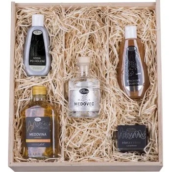 Kosmetická sada Pleva Mužská záležitost - Medovec z Potštejna 0,2 l, Medovina z Potštejna 0,2 l, Voda po holení s propolisem 100 g, Pánský medový sprchový šampon 200 g, Pánský krém s propolisem 50 g, dřevěná dárková sada
