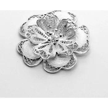 Přívěsek Stříbrný přívěsek květina - 1548 (Stříbrný přívěsek květina krajkového vzhledu)