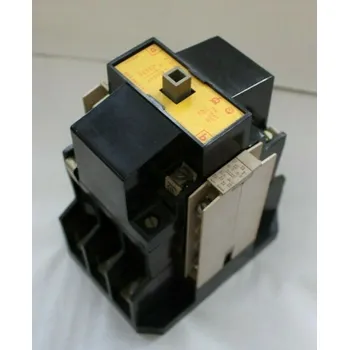 Stykač EAW DDR TGL stykač K-ID1, 25A cívka 220V K-ID4 100A 220V cívka S-ID2 40A 24V Varianta: Stykač K-ID4 220V 50Hz 100A DDR