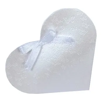 Svatební dekorace KOD Brno Krabička perleťová Srdíčko s motýlky na pralinku 9 x 10 x 2,5 cm
