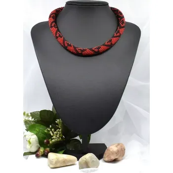 Náhrdelník Mijabijoux Červený háčkovaný náhrdelník MB00362