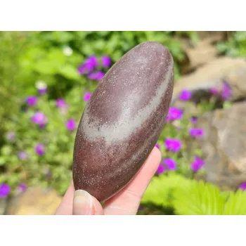 Přírodní kámen Shiva lingam (178g) z Indie