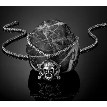 Náhrdelník B-TOP Náhrdelník z nerezové oceli s přívěskem vikinga a dvou seker