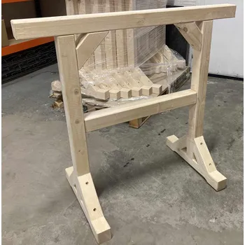 Zahradní dekorace ZahradniDekorace Masivní dřevěná koza 1ks - smrkové dřevo, výška 90 cm