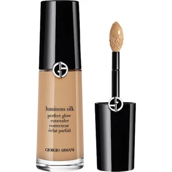 Make-up Armani Make-up Make-up-oblicejeLuminous Silk Multi-Purpose Glow Concealer No. 06 12 ml (61&nbsp;917,00 Kč / 1 l)