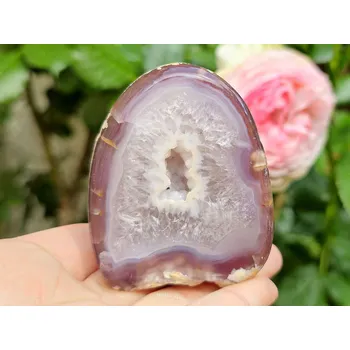 Přírodní kámen Achátová geoda s dutinkou 170g Brazílie