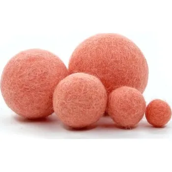 MMboutique Plstěná kulička vel.M 081-Peach