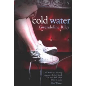 Cold Water – Gwendoline Riley (EN)