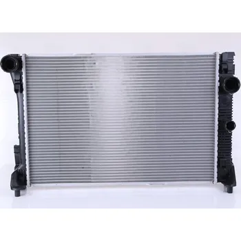 Chladič motoru Chladič, chlazení motoru NISSENS 67164