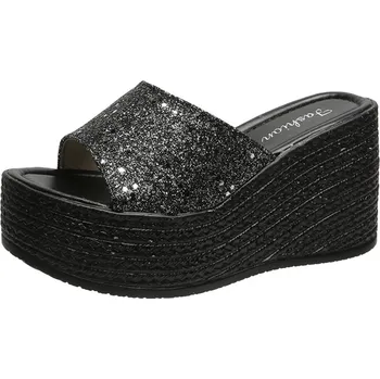 Dámské pantofle Dámské třpytivé pantofle na vysoké platformě Barva: Šedá, Velikost EUR: 36