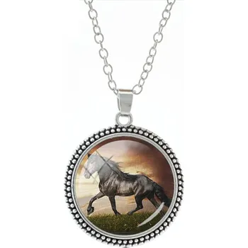 Řetízek Náhrdelník a přívěsek kůň