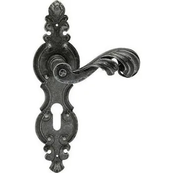 Dveřní kování Kované kování BERLIN klika Cobra