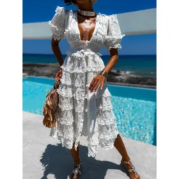 Dámské šaty Bílé krajkové šaty GESILE s volánky Velikost: M/L