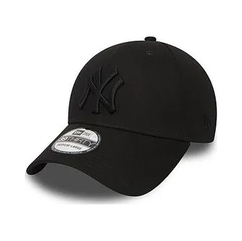 Kšiltovka kšiltovka NEW ERA 3930 MLB League Basic NEYYAN BLACK ON BLACK velikost oblečení S/M