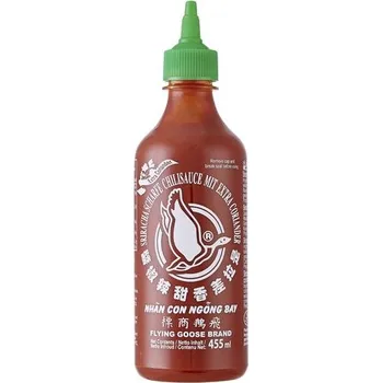 Omáčka FLYING GOOSE BRAND Sriracha chilli a koriandr 455 ml