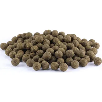 Pamlsek pro psa Krmiva Hulín Pamlsek pro velké psy Rybí maso s bylinami zelený 16 mm 500 g