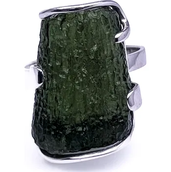 Prsten Stříbrný prsten s neopracovaným vltavínem 4,95 g