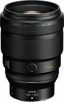 Objektiv Nikon Z 135 mm f/1,8 S Plena