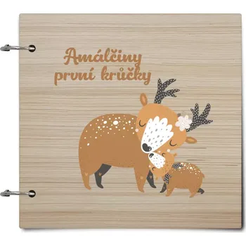 Fotokniha Dřevěné album se sponami První krůčky se jménem - srnky