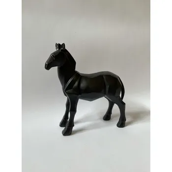 ČERNÝ KŮŇ - SOCHA