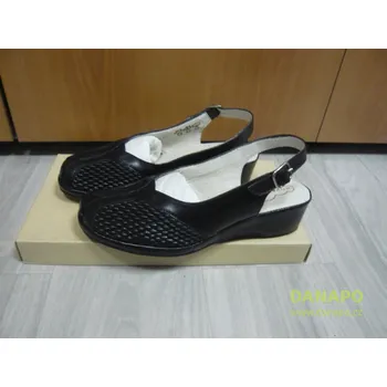 Dámské sandále Wispra Dámské pantofle sandále boty Novaflex 69937 Velikost: 42