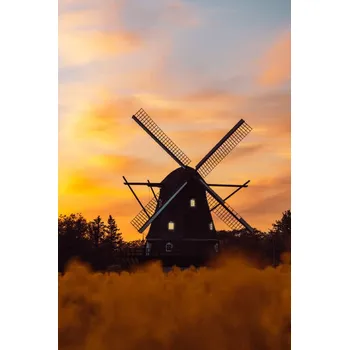 Plakát Plakát, Obraz - Old traditional wooden windmill in a, Photosbypatrik