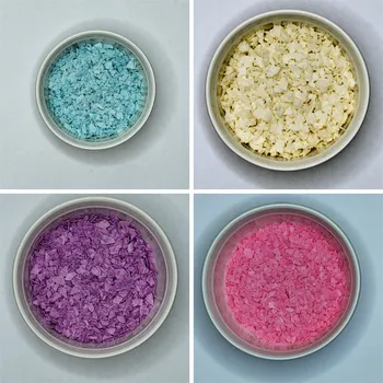 Přisada na vaření a pečení Čokoládové pšeničné křupínky - různé barvy - balení 100g Barva: Bílá