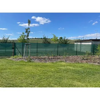 zahradní zástěna GTEX Stínící tkanina 70%, 115g/m2, šíře 1,5m, metráž - zelená