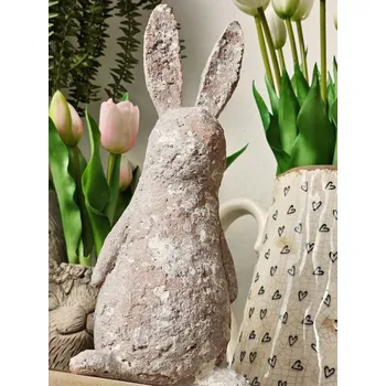 Bytová dekorace Béžová antik dekorace socha králík - 11*11*26 cm
