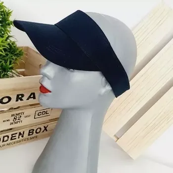 Kšiltovka Praktický kšilt vhodný i pro sport - tmavě modrá