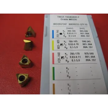 Fréza TNGX 100404SR-F,M8330