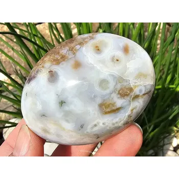 Přírodní kámen Jaspis oceán hladký kámen 120g