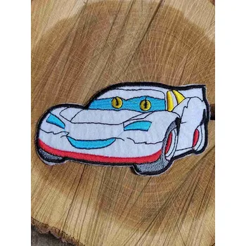 Textilní nažehlovací páska Nažehlovačka auto barva bílá