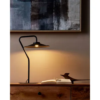 Lampička Stolní lampa LED černá s nabíjením přes USB moderní dekorace do ložnice obývacího pokoje pracovny Beliani