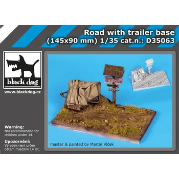 Plastikový model Blackdog 1/35 Road with trailer base (145x90 mm)
