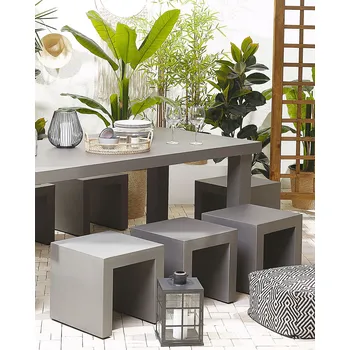 Sada 2 zahradních stoliček ze šedé betonové zahrady moderní průmyslové Beliani