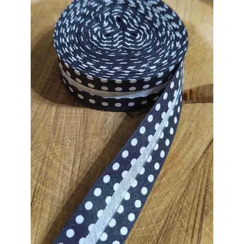Krajka Šikmý proužek bavlněný puntíky šíře 20 mm černá