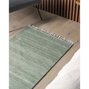 Koberec Koberec světle zelený recyklovaný PET materiál 80 x 150 cm se střapci do interiéru a exteriéru	 Beliani