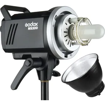 Studiové světlo Zábleskové Studiové Světlo Blesk Godox MS300 s Výkonem 300W a Radiovým Přijímačem Bowens Mount