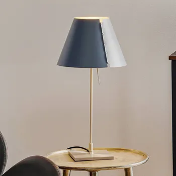 Lampička Luceplan Costanzina stolní lampa hliník, šedá - stínidlo - Ø 26 cm, výška 17 cm; noha - 14 x 14 cm betonově šedá, hliník 1 x 42 W - Doprava zdarma