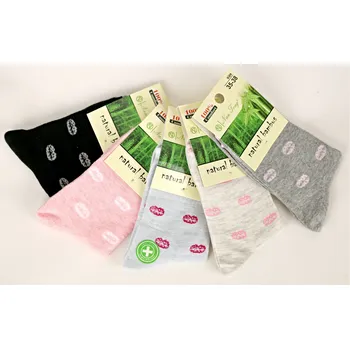 Dámské ponožky NAN TONG Dámské bambusové ponožky vzor 111 Velikost: 35 - 38